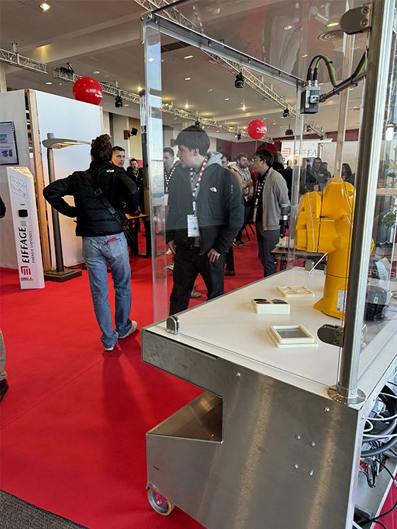 Stand salon du recrutement Eiffage