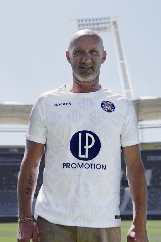 Présentation du maillot par Fabien Barthez - Le maillot Heard - Toulouse Football Club
